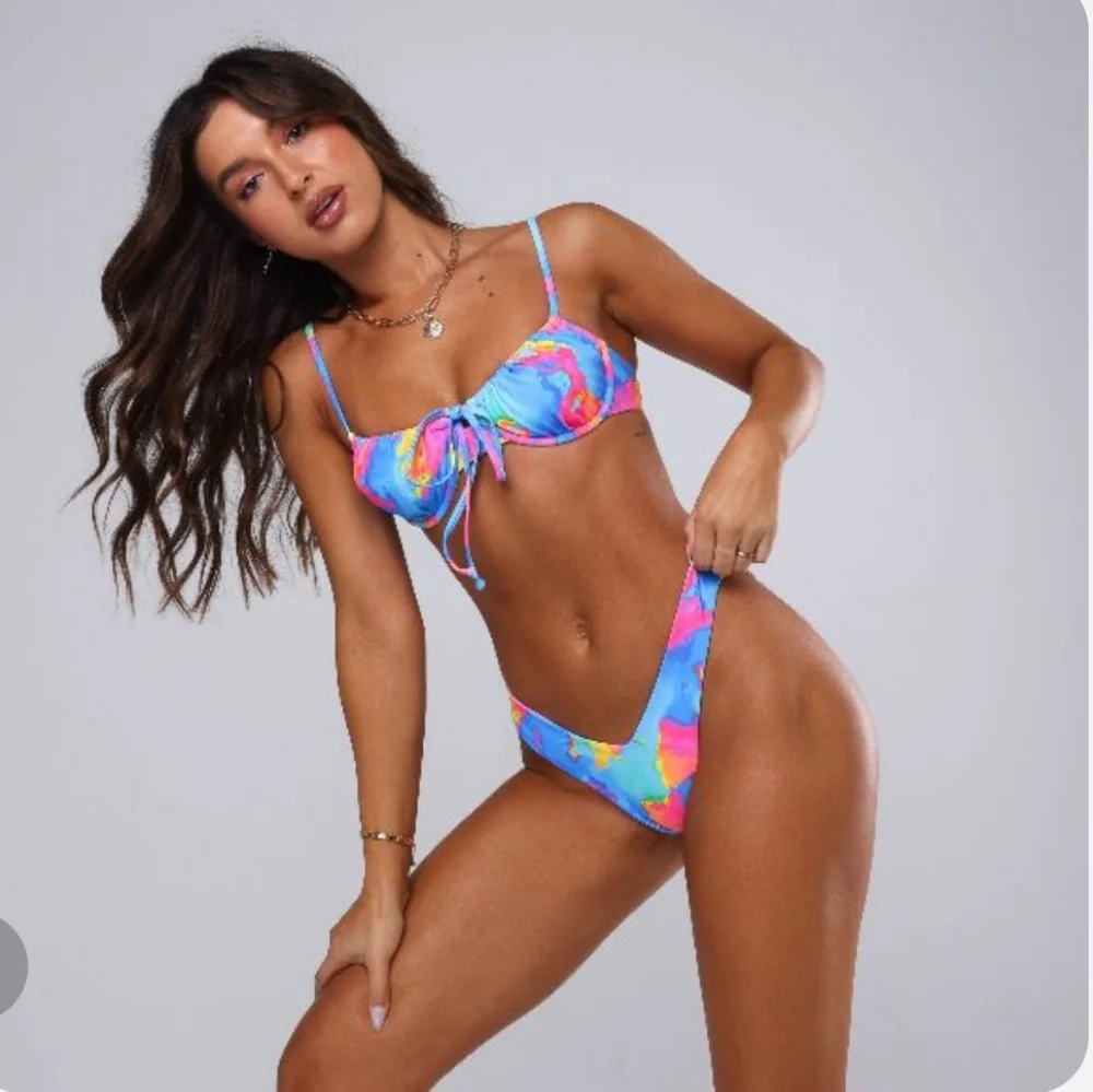 Kulani kinis bikini top - Picture 1 of 4
